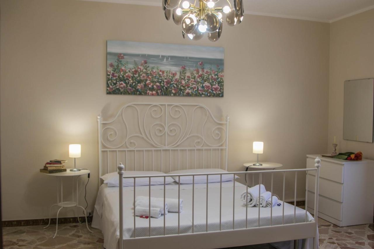Вілла La Casa Della Nonna San Mauro Castelverde Екстер'єр фото
